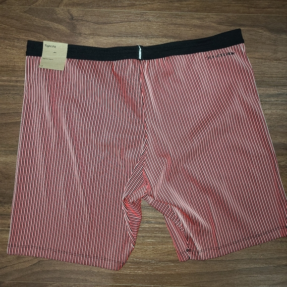 RED 2XL NWT Nike AeroSwift 1/2 Length Running Shorts XXL RED and BLACK. - Picture 2 of 5